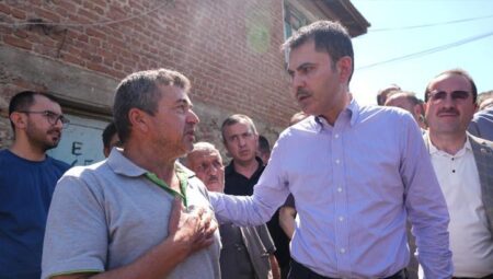 Bakan Kurum: 8 ilde 1168 bina orman yangınlarından etkilendi!