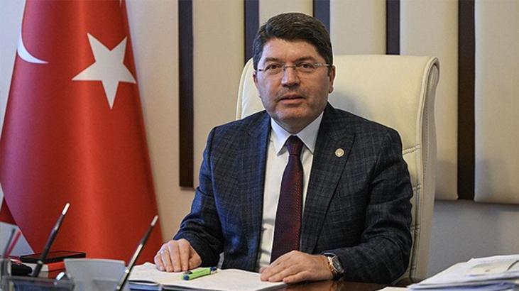 Bakan Tunç HSK üyeleriyle bir ortaya geldi
