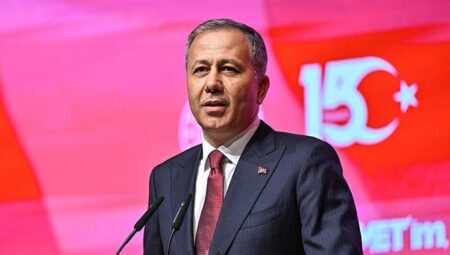 Bakan Yerlikaya: 15 Temmuz, kurşunlara göğsünü siper eden isimsiz kahramanların tarihidir