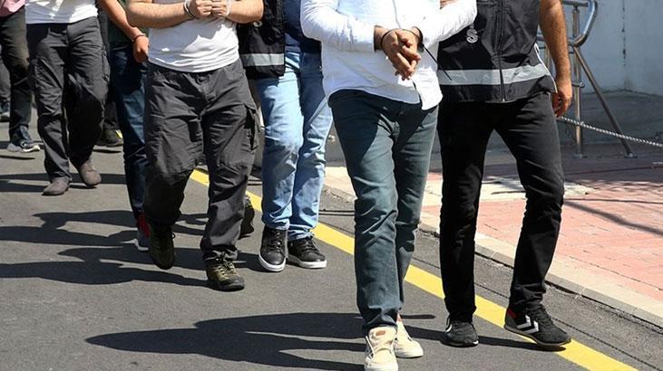 Bakan Yerlikaya duyurdu: 20 vilayette düzenlenen FETÖ operasyonunda 33 tutuklama
