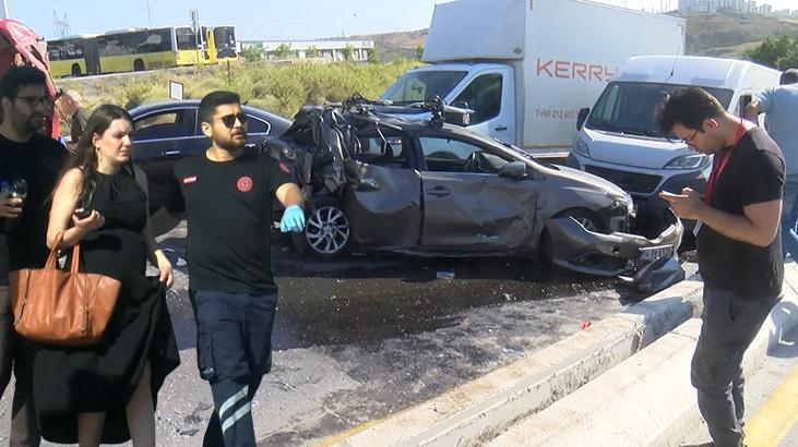 Başakşehir’de zincileme kaza! Yaralılar var: Vura vura geldi