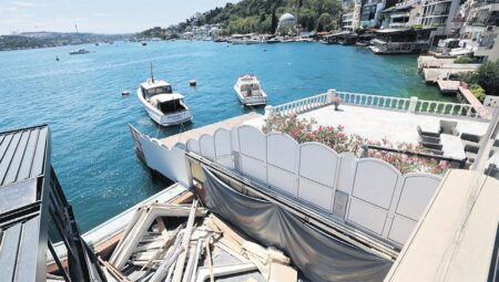 Boğaz’da kaçak yapı yıkımı! Birinci durak Bebek