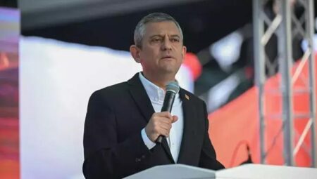 CHP Genel Başkanı Özel, partisinin Büyükçekmece mitinginde konuştu
