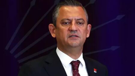 CHP Lideri Özgür Özel, Silivri’de açıklamalarda bulundu