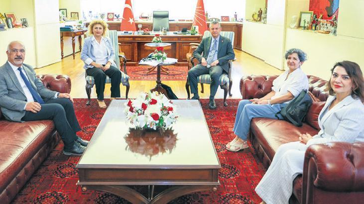 CHP’de ‘figüran olmayalım’ tartışması