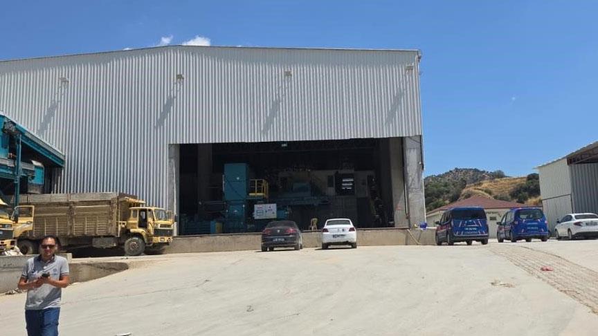 Çöp yığınları ortasında minik bir ceset! Jandarma anneyi arıyor