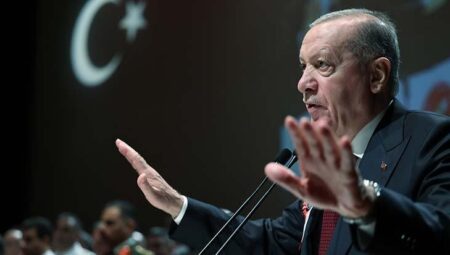 Cumhurbaşkanı Erdoğan: İç cepheyi tahkim için tarihi adımlar atıyoruz