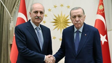 Cumhurbaşkanı Erdoğan, TBMM Başkanı Kurtulmuş’u kabul etti