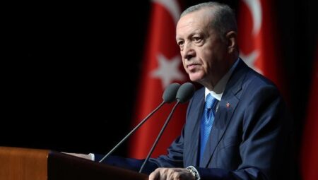 Cumhurbaşkanı Erdoğan yurda döndü
