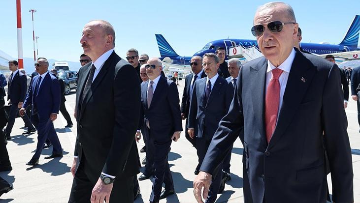 Cumhurbaşkanı Erdoğan’dan Azerbaycan’da kıymetli açıklamalar