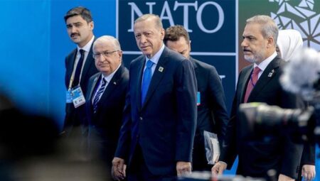 Cumhurbaşkanı Erdoğan’dan NATO Doruğu’nda diplomasi trafiği