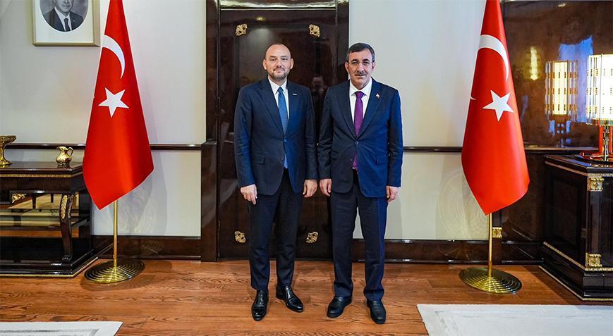 Cumhurbaşkanı Yardımcısı Cevdet Yılmaz MÜSİAD idaresini kabul etti