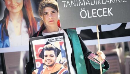 ‘Damat duruşma boyunca uyudu’