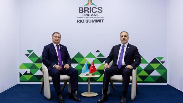 Dışişleri Bakanı Hakan Fidan, Kazak mevkidaşı Nurtleu ile bir ortaya geldi