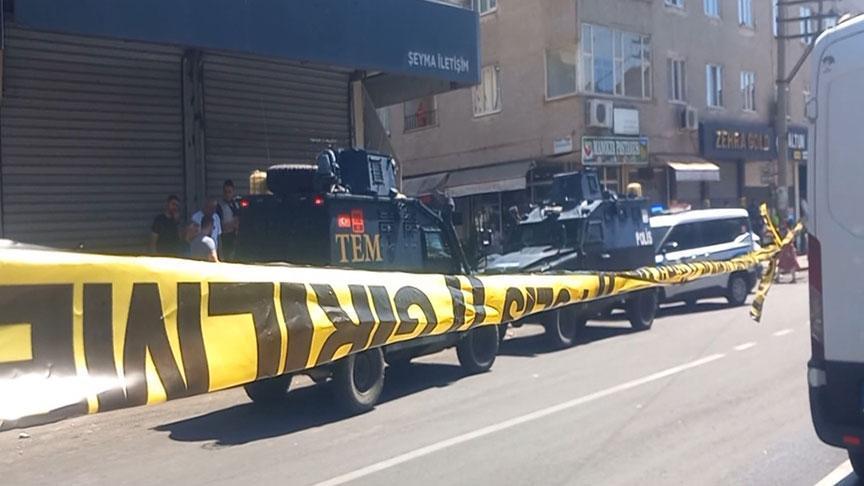 Diyarbakır’da gruplara ateş açıp 3 polisi yaralayan kuşkulu tutuklandı