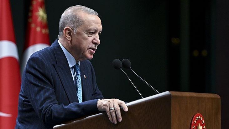 Erdoğan’dan Özgür Özel’e karikatür yansısı: Git göz hekimine görün! Bu küstahlığı niye savunuyorsun?