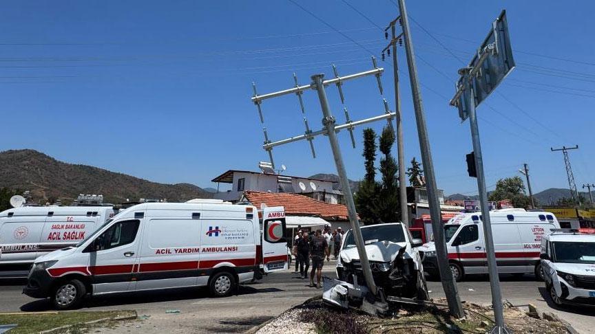 Fethiye’de feci kaza! Çok sayıda yaralı var
