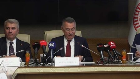 Fuat Oktay: Birilerinin bu şımarık çocuğa, ‘Dur’ demesi gerekiyor