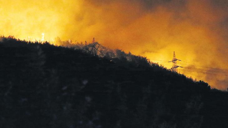 Hatay’da gayret sürüyor