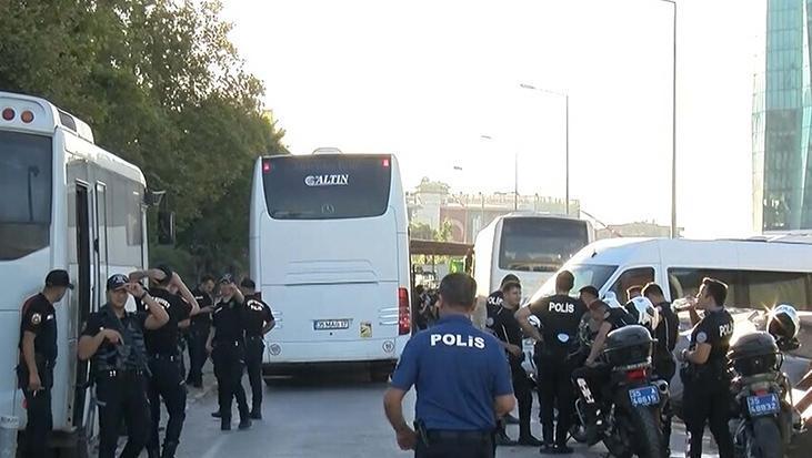 İzmir’deki yolsuzluk soruşturmasında Tunç Soyer dahil 119 kişi adliyede
