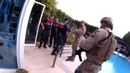 Jandarma ‘Filmin sonu’ diyerek paylaştı! Onlarca vatandaşı dolandıran şebeke bu türlü çökertildi