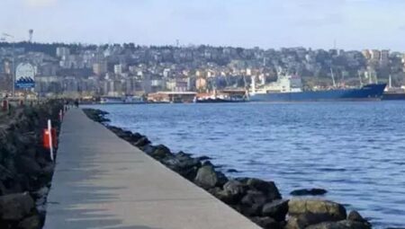 Kartal’da serinlemek için denize giren bir kişi kayboldu! Arama çalışmaları başlatıldı