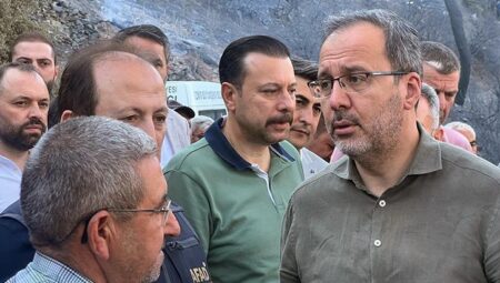 Kasapoğlu, yangın bölgesinde incelemelerde bulundu