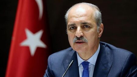 Meclis Başkanı Kurtulmuş, grup başkanları ve küme başkanvekilleriyle bir ortaya geldi