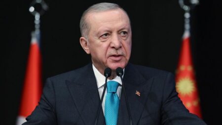 Son dakika… Cumhurbaşkanı Erdoğan’dan Özgür Özel’e 500 bin TL’lik tazminat davası