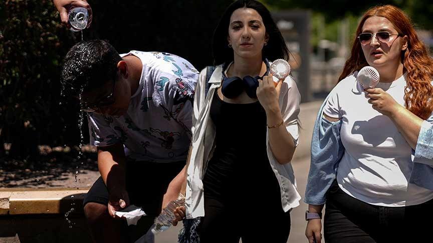 Son dakika… Meteoroloji uyardı! Kavurucu sıcaklar başladı: Kentler alev alev yanacak