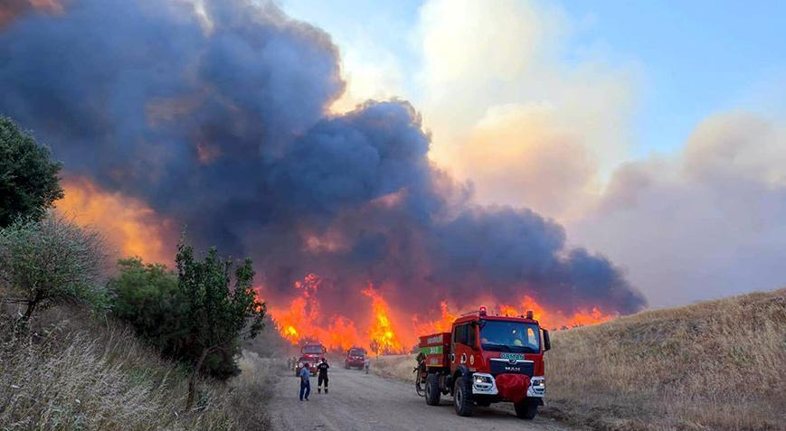 Tekirdağ’da yangın! Alevlerin yaklaştığı mahalle boşaltılıyor