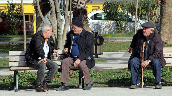 Türkiye süratle yaşlanıyor: Birkaç yıl içinde her 4 bireyden biri 65 yaş üzeri olacak