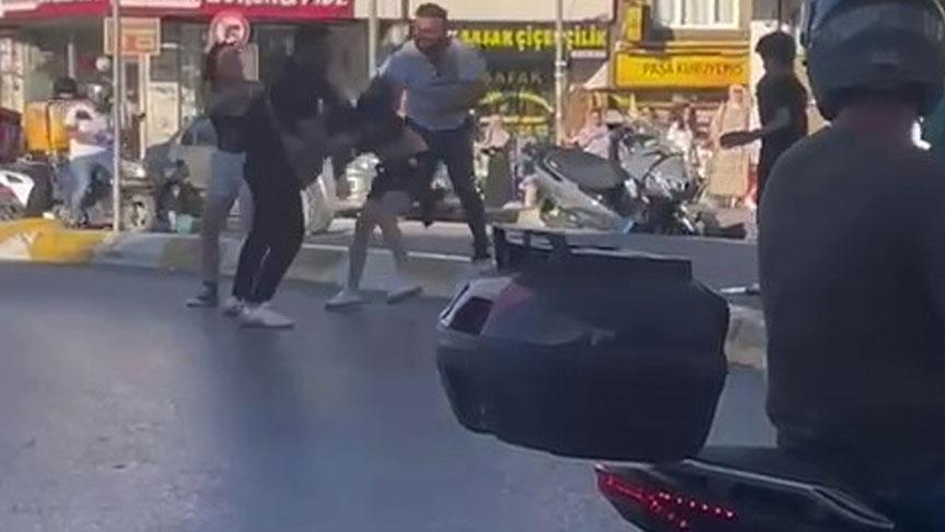 Yer: Esenyurt! Motosikletli bayanlara dehşeti yaşattılar